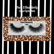 Load image into Gallery viewer, Luna Eyelashes