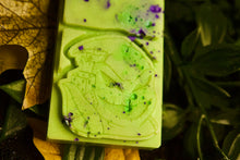 Load image into Gallery viewer, Bogeyman Wax Melt Snapbar (Lime & Mandarin Scent)