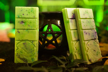 Load image into Gallery viewer, Bogeyman Wax Melt Snapbar (Lime & Mandarin Scent)
