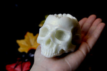 Load image into Gallery viewer, Skull Candle & Wax Melt 2 in one!