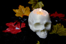 Load image into Gallery viewer, Skull Candle & Wax Melt 2 in one!