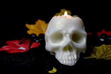 Load image into Gallery viewer, Skull Candle & Wax Melt 2 in one!