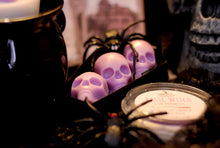 Load image into Gallery viewer, Basic Witch Wax Melt (Cherry Scent) Soy Wax in a 45g Pot or 20g Skulls.