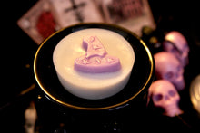 Load image into Gallery viewer, Basic Witch Wax Melt (Cherry Scent) Soy Wax in a 45g Pot or 20g Skulls.