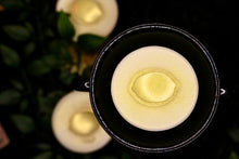 Load image into Gallery viewer, Sherbet Lemon Wax Melt (Lemon Scent)
