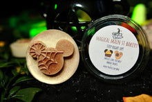 Load image into Gallery viewer, Magical Main St Bakery Wax Melt (Fudge Brownie Scent)
