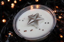 Load image into Gallery viewer, Starry Night Wax Melt (Fresh Cologne Scent) Soy Wax in a 45g Pot or 20g Skulls.
