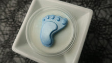 Load image into Gallery viewer, It&#39;s a Boy! Wax Melt (Bubbly baby bath scent)

